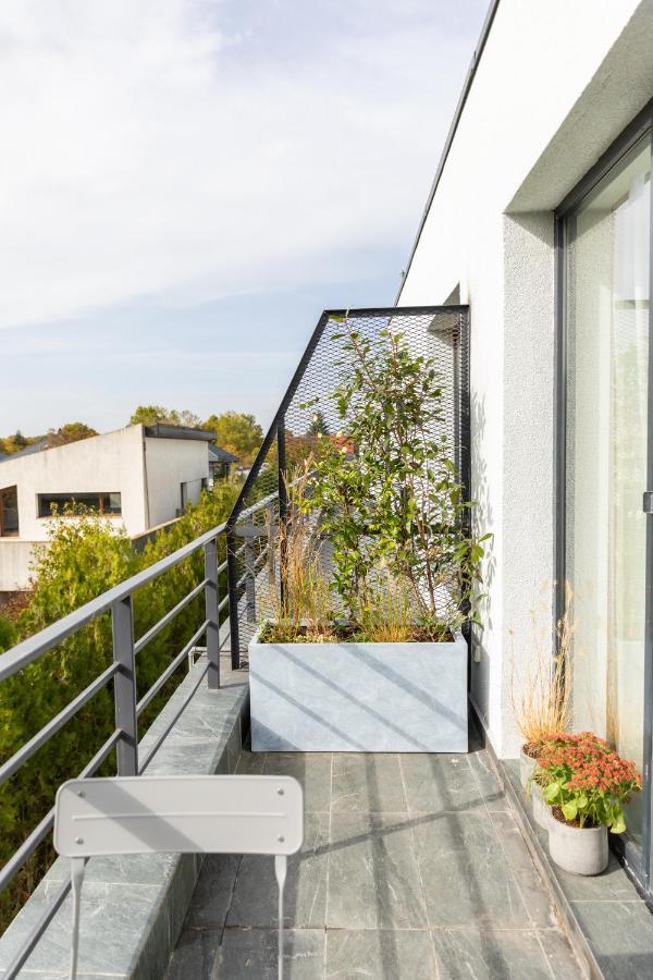 Studio 8 I One Bedroom Apartment I Airport I Therme Otopeni Εξωτερικό φωτογραφία